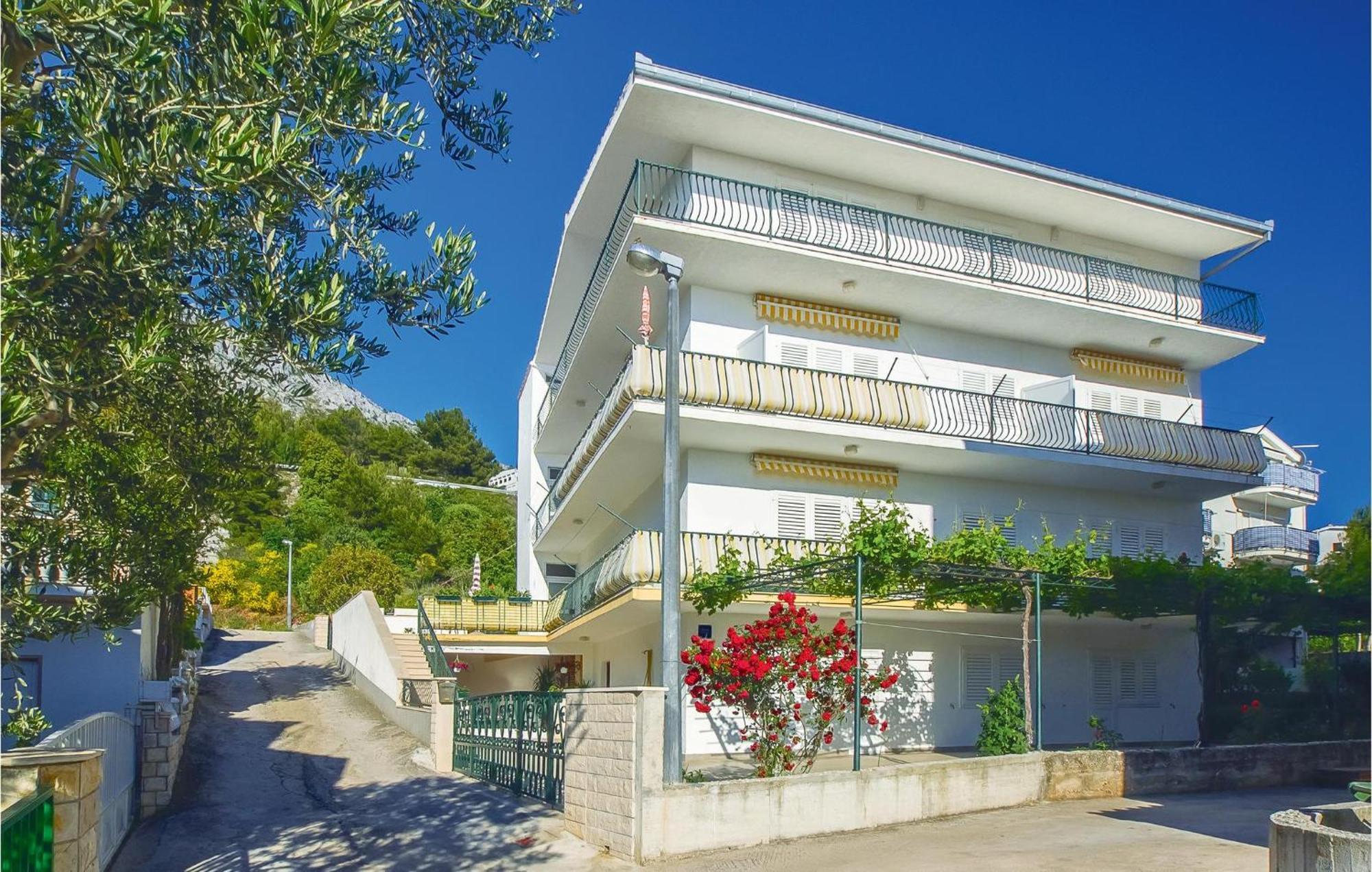 Beautiful Apartment In Omis With Wifi Екстер'єр фото