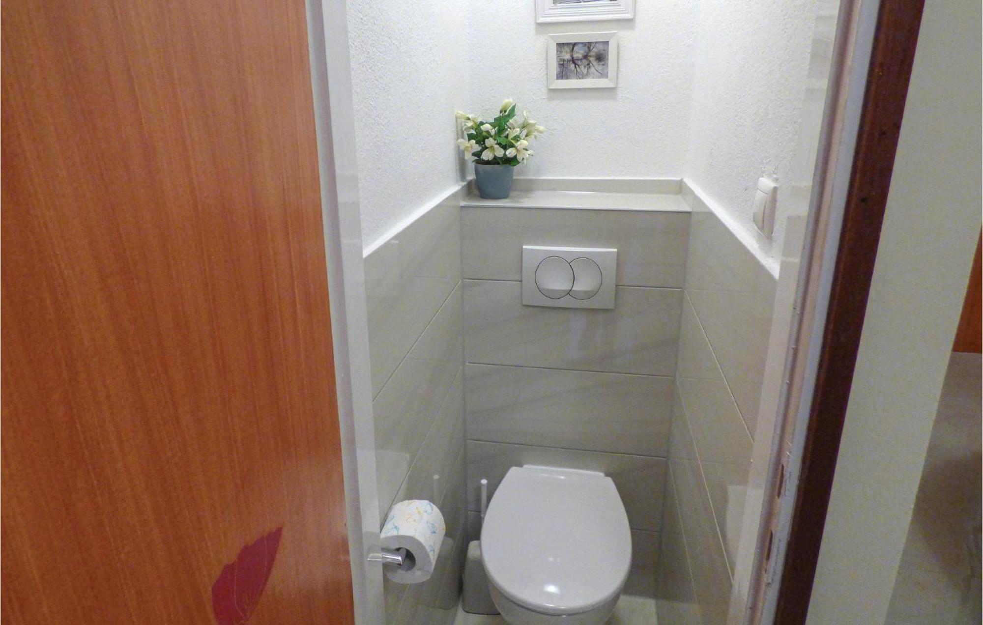 Beautiful Apartment In Omis With Wifi Екстер'єр фото