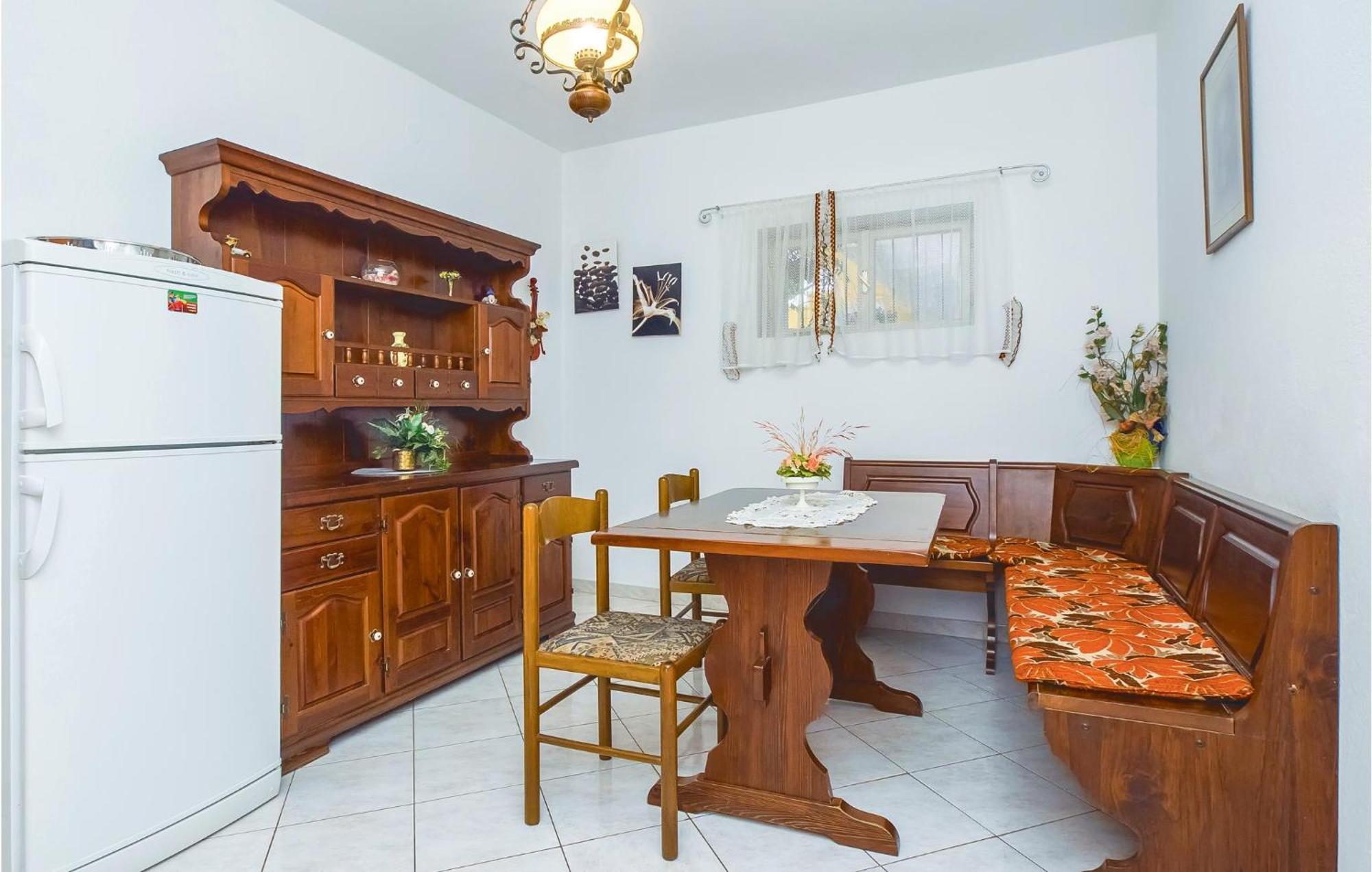 Beautiful Apartment In Omis With Wifi Екстер'єр фото