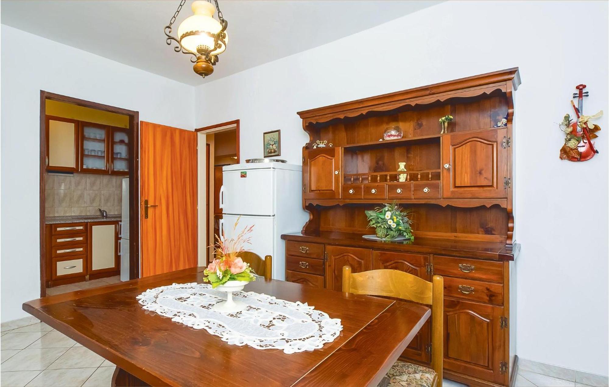 Beautiful Apartment In Omis With Wifi Екстер'єр фото