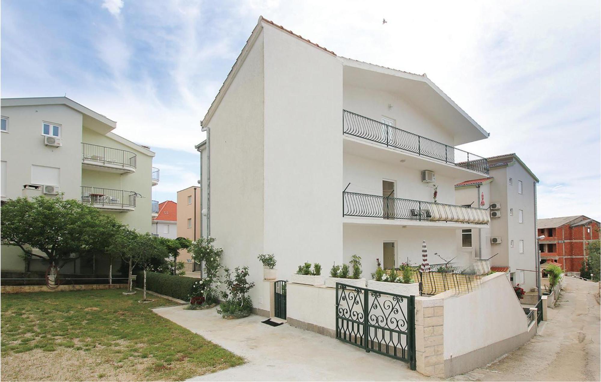 Beautiful Apartment In Omis With Wifi Екстер'єр фото